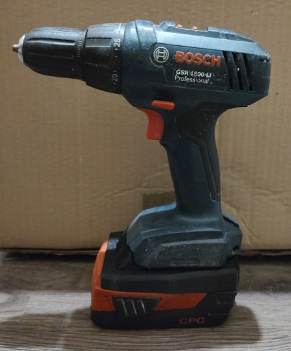 Zdjęcie oferty: Adapter Bosch Pro GBA, GSR na baterie Hilti B22