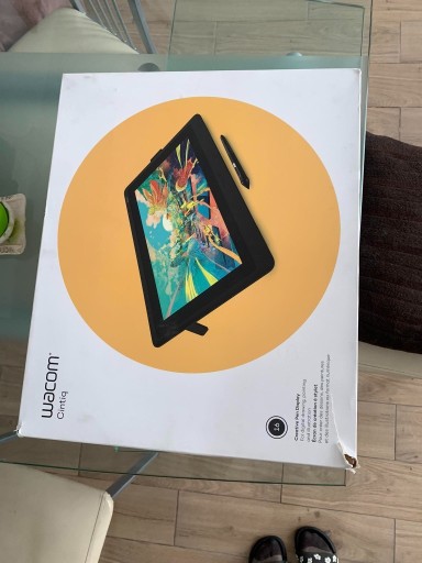 Zdjęcie oferty: Tablet graficzny Wacom Cintiq 16