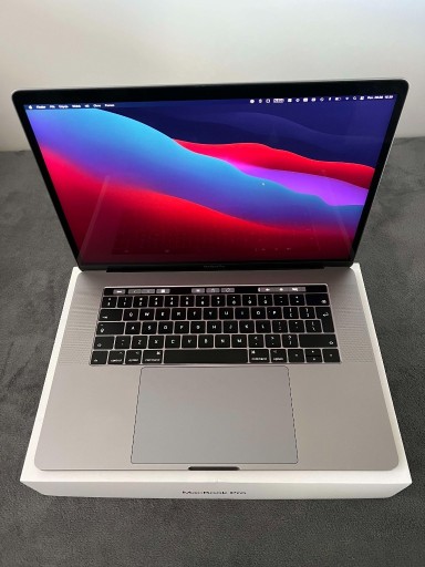 Zdjęcie oferty: Macbook Pro A1707 15 2017 i7 2.8GHz/16GB/256GB