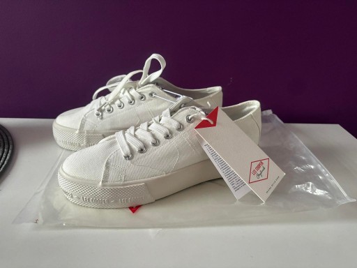 Zdjęcie oferty: Trampki białe Lee Cooper rozmiar 38.