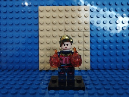 Zdjęcie oferty: Minifigurka kompatybilna z LEGO Kapitan Marvel