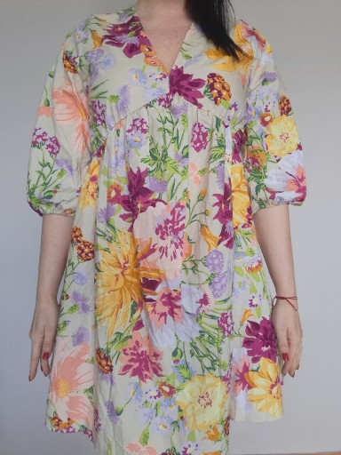 Zdjęcie oferty: Zwiewna sukienka z tkaniny z dekoltem w serek, odkryte plecy, rozmiar S