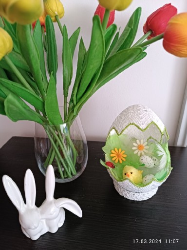 Zdjęcie oferty: Jajko na szydełku, stroik wielkanocny, wys. 15 cm