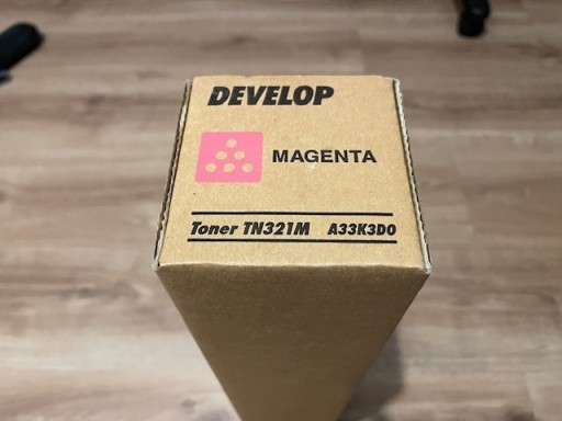 Zdjęcie oferty: Oryginalny Develop A33K3D0 / TN321M Toner magenta