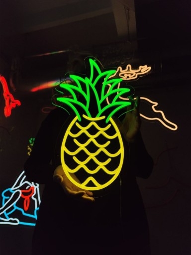 Zdjęcie oferty: Ananas.Napis Świetlne.Dekoracje na Ścianę Neon LED