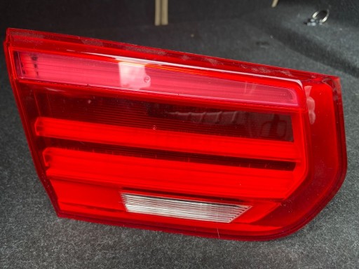 Zdjęcie oferty: Lampa w klapę BMW f30 f80 sprawna lewa