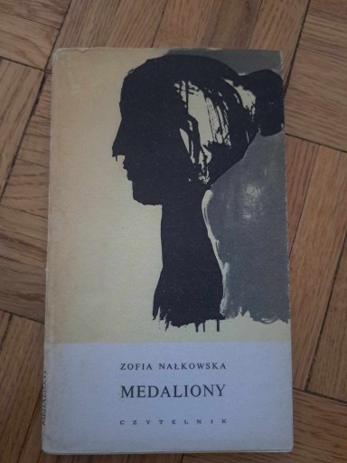 Zdjęcie oferty: Zofia Nałkowska Medaliony 1970