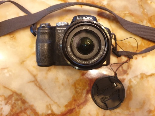 Zdjęcie oferty: Aparat Panasonic DMC-FZ18