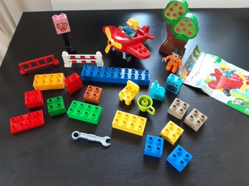 Zdjęcie oferty: zestaw LEGO DUPLO + dodatkowe klocki w sumie 30szt