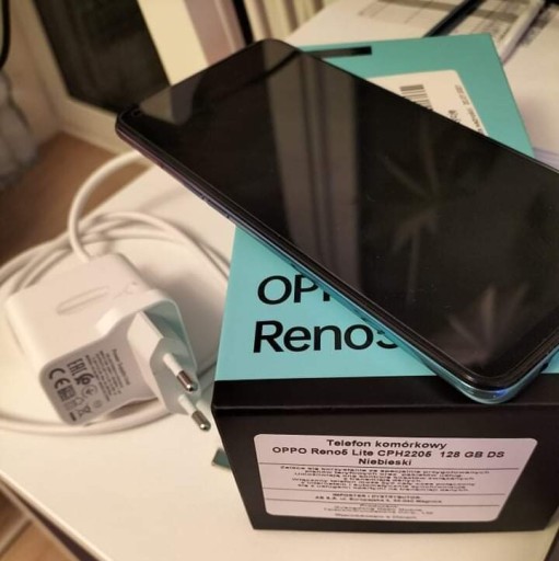 Zdjęcie oferty: Telefon Oppo Reno 5 Lite