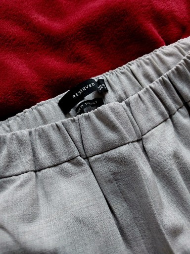 Zdjęcie oferty: SUPER spodnie do pracy ! Wyjściowe :) S/M