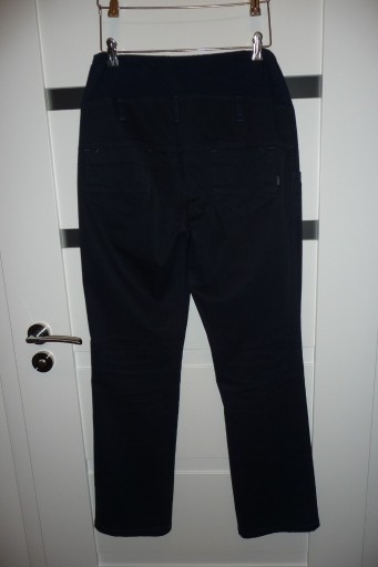 Zdjęcie oferty: Spodnie ciążowe o kroju dżinsów. Rozmiar 40-44