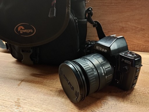 Zdjęcie oferty: Nikon F-801s / Sigma Zoom 28-200mm / torba Lowepro