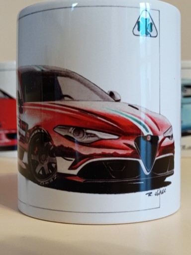 Zdjęcie oferty: Kubek 330 ml biały Alfa Romeo Giulia samochód auto prezent 