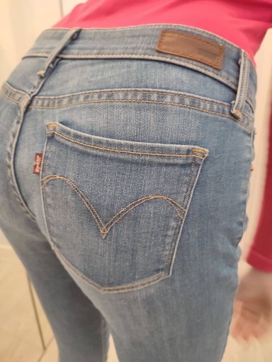 Zdjęcie oferty: Levi's modern rise skinny 24 denim curve