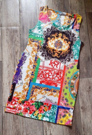 Zdjęcie oferty: Sukienka multi kolor greckie wzory w stylu VERSACE