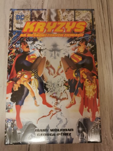 Zdjęcie oferty: Kryzys na nieskończonych ziemiach DC Deluxe 