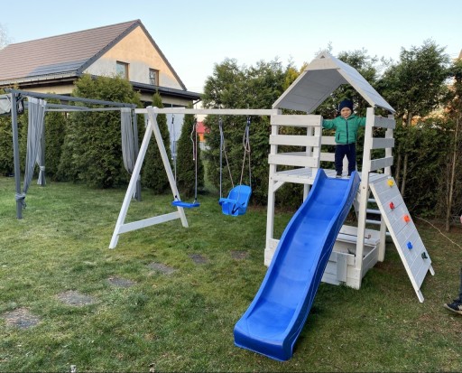 Zdjęcie oferty: Plac zabaw dla dziecka dzieci zjeżdżalnia huśtawki domek drewniany