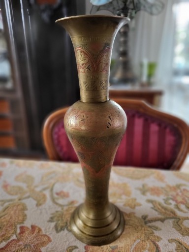 Zdjęcie oferty: Indyjski mosiężny wazon 