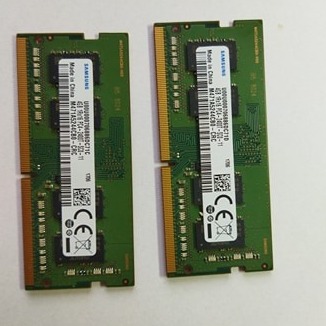 Zdjęcie oferty: Kość Pamięci RAM 4GB DDR4 Samsung 2400MHz