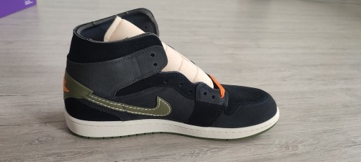 Zdjęcie oferty: Air Jordan 1 Mid SE Craft 44.5 nowe 