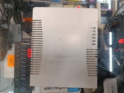 Zdjęcie oferty: Routerboard Mikrotik rb951ui-2hnd