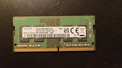 Zdjęcie oferty: Pamięć RAM 4GB Samsung 1RX16 3200 DDR4