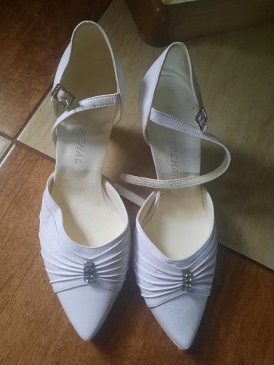 Zdjęcie oferty: Buty ślubne r.39