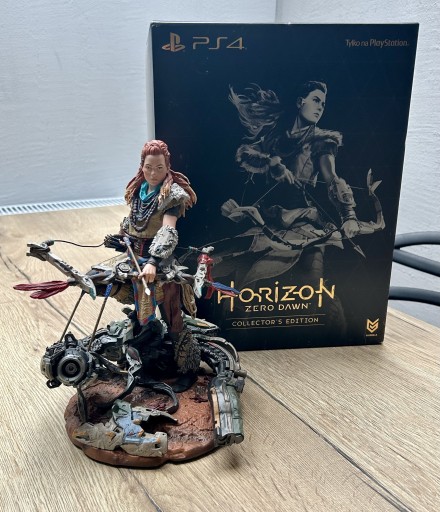 Zdjęcie oferty: Horizon Zero Dawn : Edycja Kolekcjonerska PS4