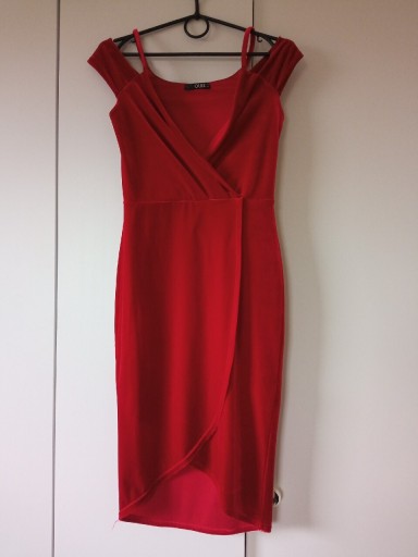 Zdjęcie oferty: Czerwona welurowa sukienka S XS