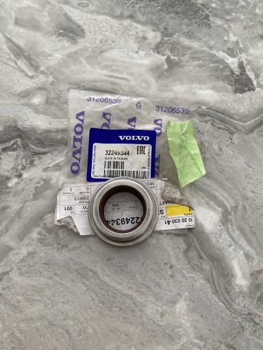 Zdjęcie oferty:  Uszczelniacz  VOLVO OE 32249344