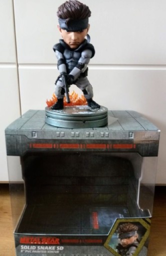 Zdjęcie oferty: Metal Gear Solid Snake figurka kolekcjonerska F4F