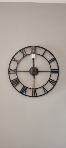 Zdjęcie oferty: Zegar ścienny metalowy średnica 60 cm