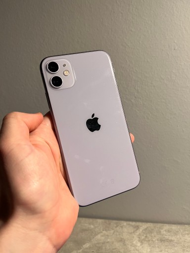 Zdjęcie oferty: iPhone 11 64gb purple nowa bateria kabel