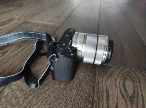 Zdjęcie oferty: Obiektyw Sony 18-55/3.5-5.6 E OSS, bdb stan