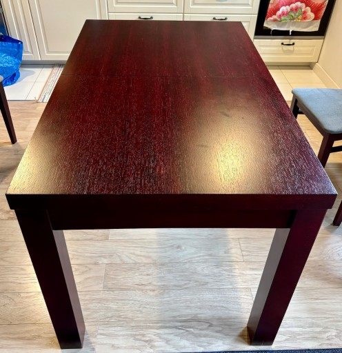 Zdjęcie oferty: drewniany stół + komplet 6 krzeseł