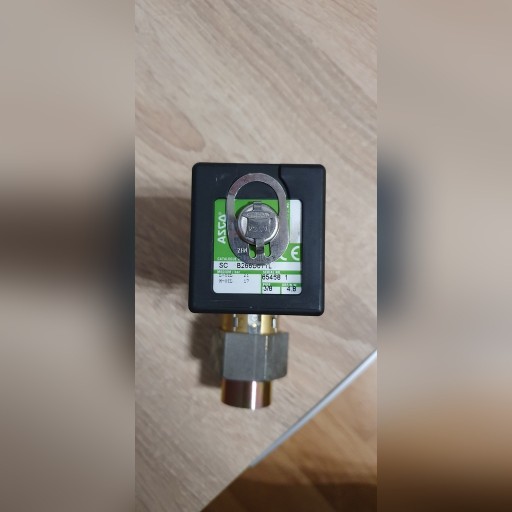 Zdjęcie oferty: Elektrozawór SC B266D011L