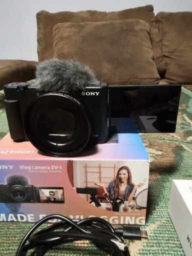 Zdjęcie oferty: Sony zv-1,4K STAN IDEALNY + dużo dodatków