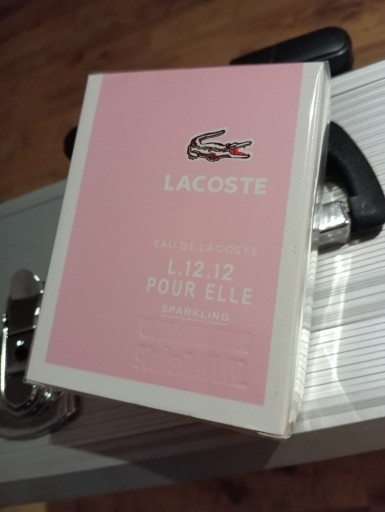 Zdjęcie oferty: Lacoste Eau de Lacoste L.12.12 Pour Elle Sparkling