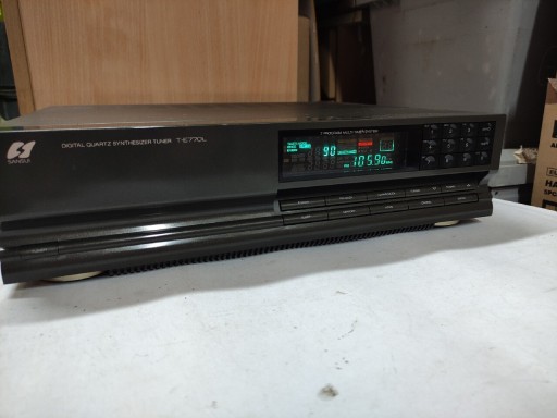 Zdjęcie oferty: Tuner FM Sansui T-E770L Sprawny Ładny 