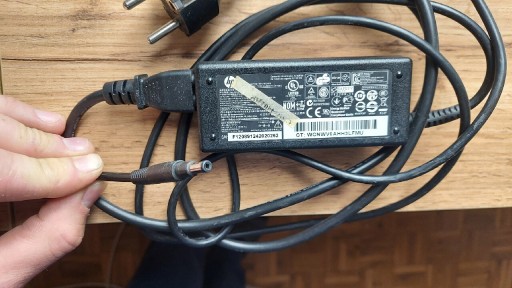 Zdjęcie oferty: Zasilacz do laptopa hp 19.5V 3.33A 677770-002