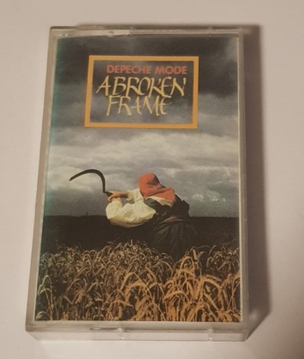 Zdjęcie oferty: Kaseta magnetofonowa  DEPECHE MODE A BROKEN FRAME