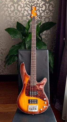 Zdjęcie oferty: Ibanez SRX530 Aktywna gitara basowa 