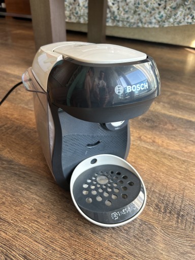 Zdjęcie oferty: Ekspres BOSCH Tassimo Happy TAS1002N