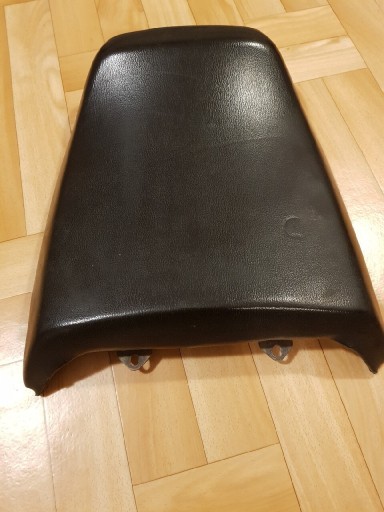 Zdjęcie oferty: Siedzenie fotel GSX-R 1100 tył