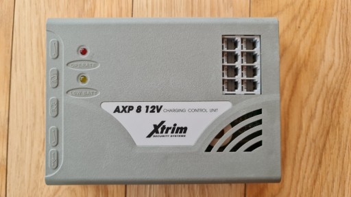 Zdjęcie oferty: XTRIM Centralka alarmowa AXP-8 z ładowaniem 10A