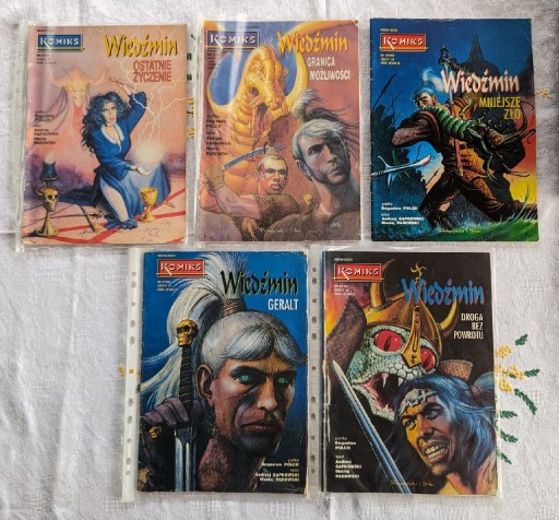 Zdjęcie oferty: Wiedźmin. Komiks. Zestaw 5  numerów. Stan bdb.