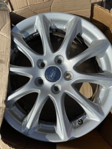 Zdjęcie oferty: Felga ford 6,5Jx16H2 ET50