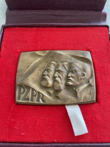Zdjęcie oferty: Medal PZPR za upowszechnianie ideologii marksizmu i leninizmu PRL