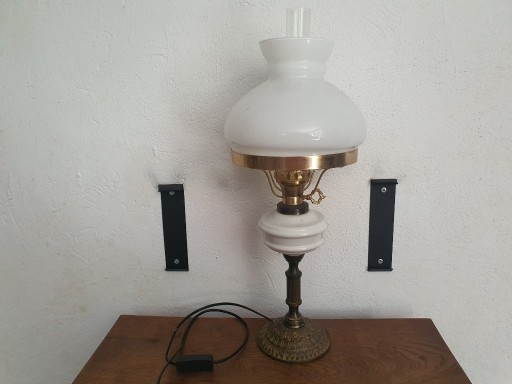 Zdjęcie oferty: Stylowa mosiężna lampa z kloszem